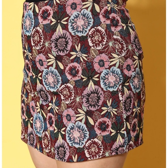Simons Floral Embroidered Mini Skirt - Multicolor - Picture 3 of 11
